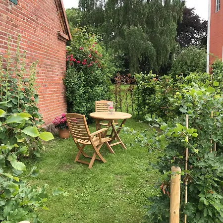 Schmuckstueck In Ostseenaehe Appartement *